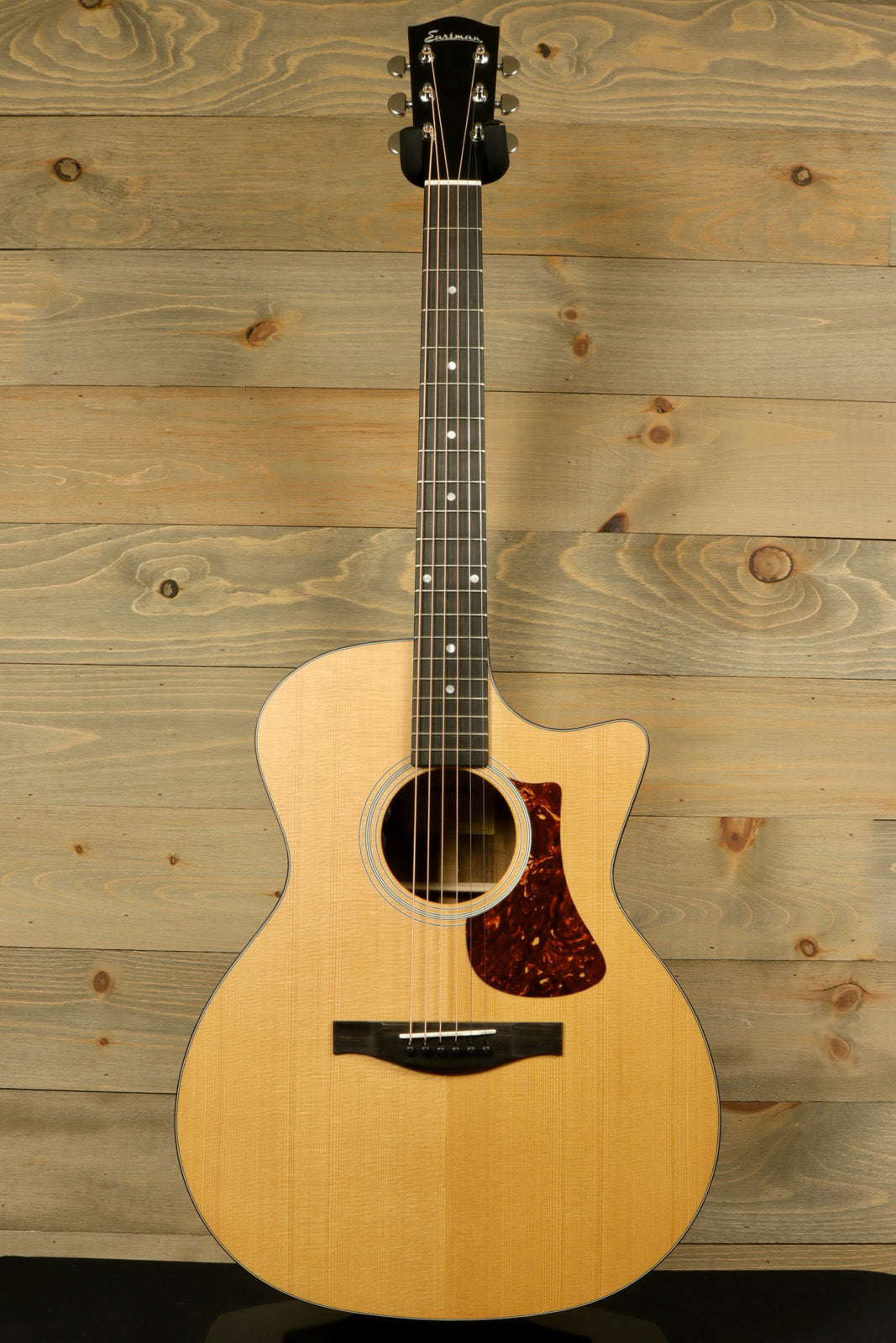 Eastman AC222CE Eastman
