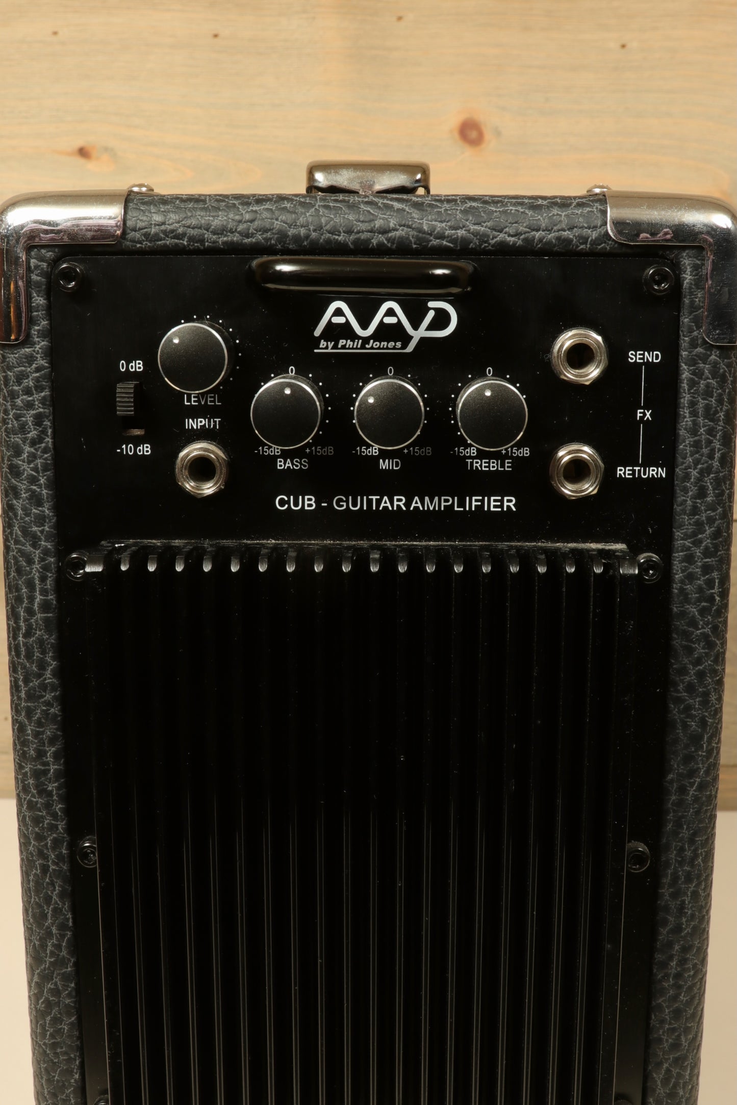 Phil Jones AG-100 Acoustic Guitar Amp