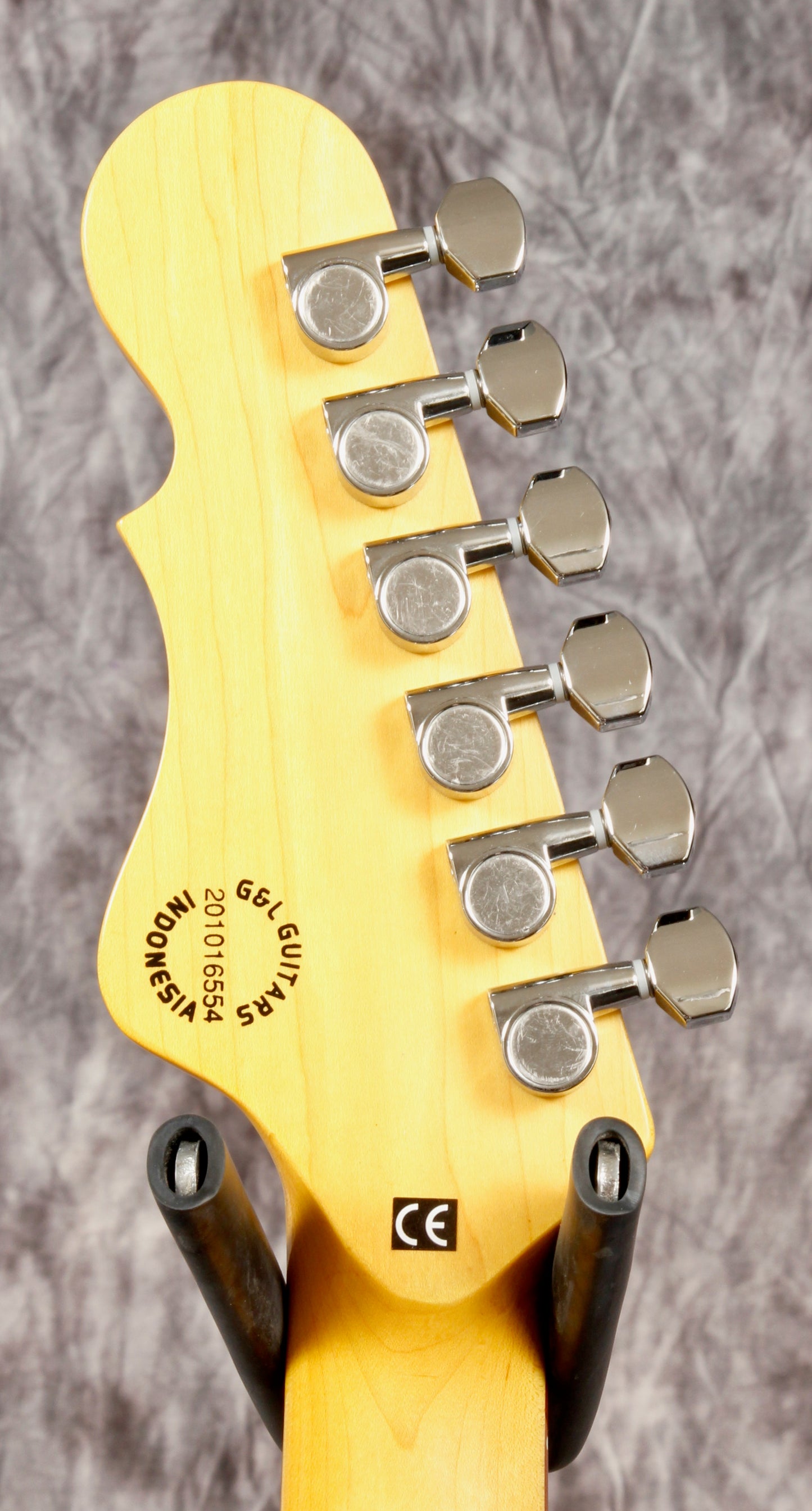 G&L Tribute Doheny Lake Placid Blue.