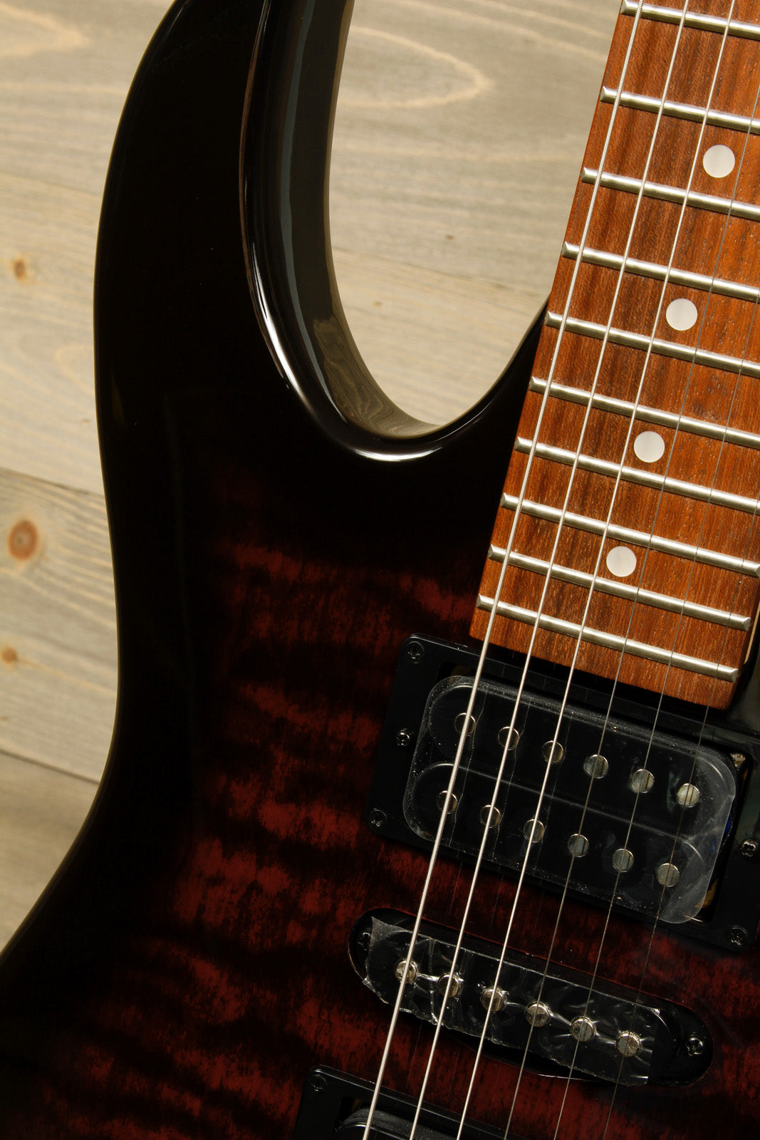 Ibanez GRX70QA - Transparent Violet.