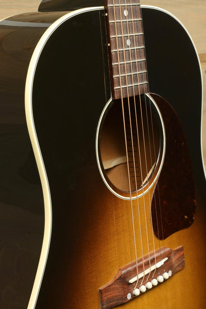 Gibson J-45 Standard (USED)