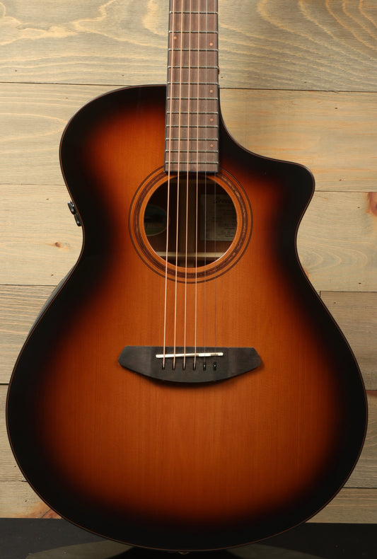 Breedlove Solo Pro Concert Edgeburst CE Red Cedar-African Mahogany