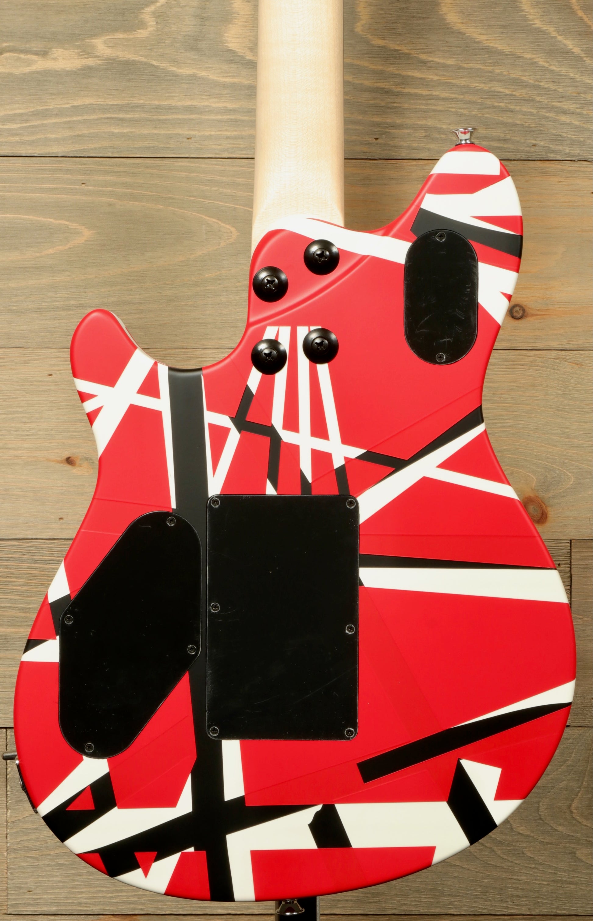 EVH Wolfgang Special, Red/Black/White Satin