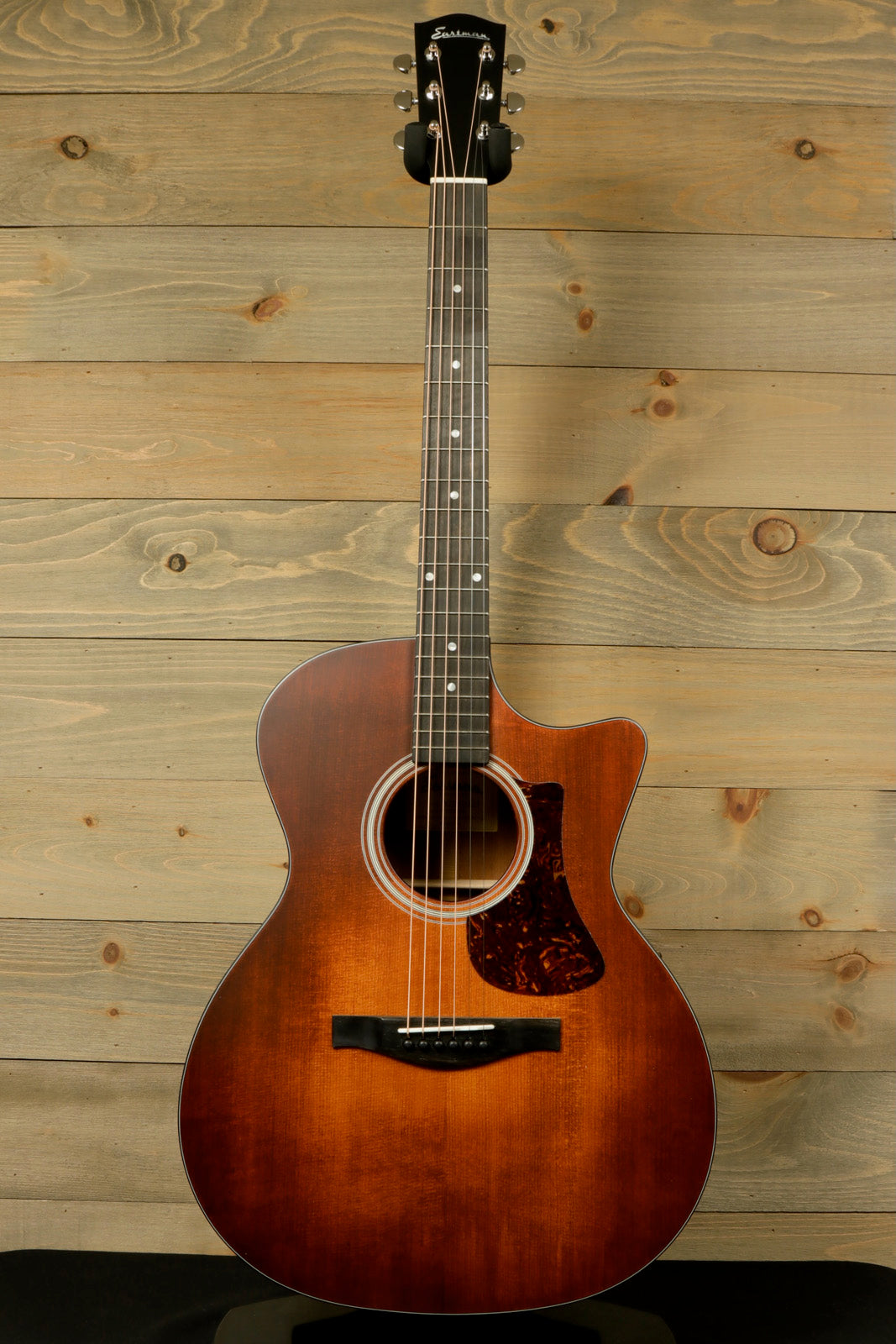 Eastman AC122-1CE-CLA