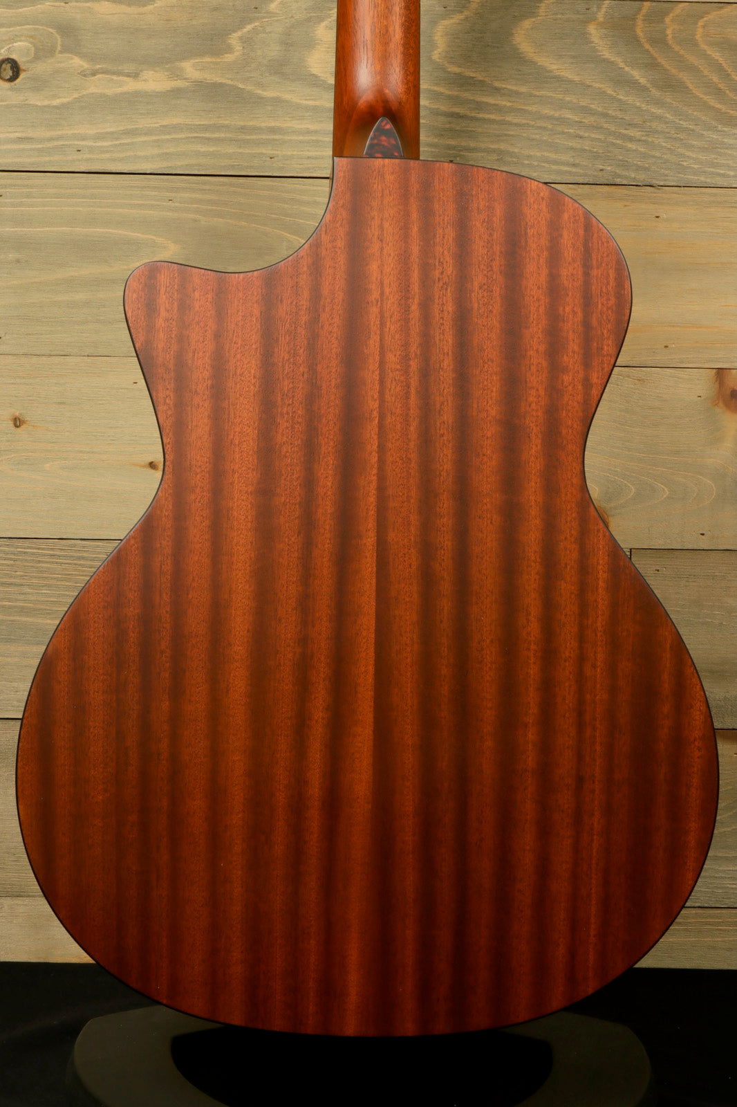 Eastman AC122-1CE-CLA