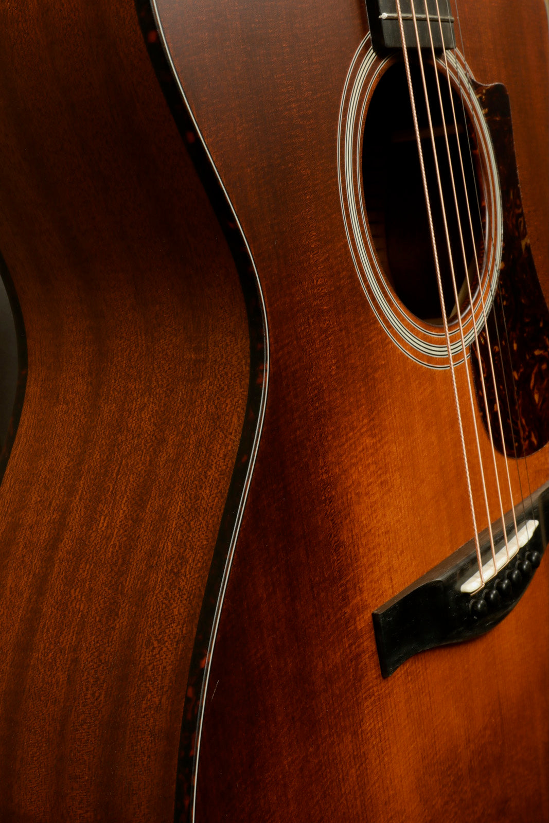 Eastman AC122-1CE-CLA