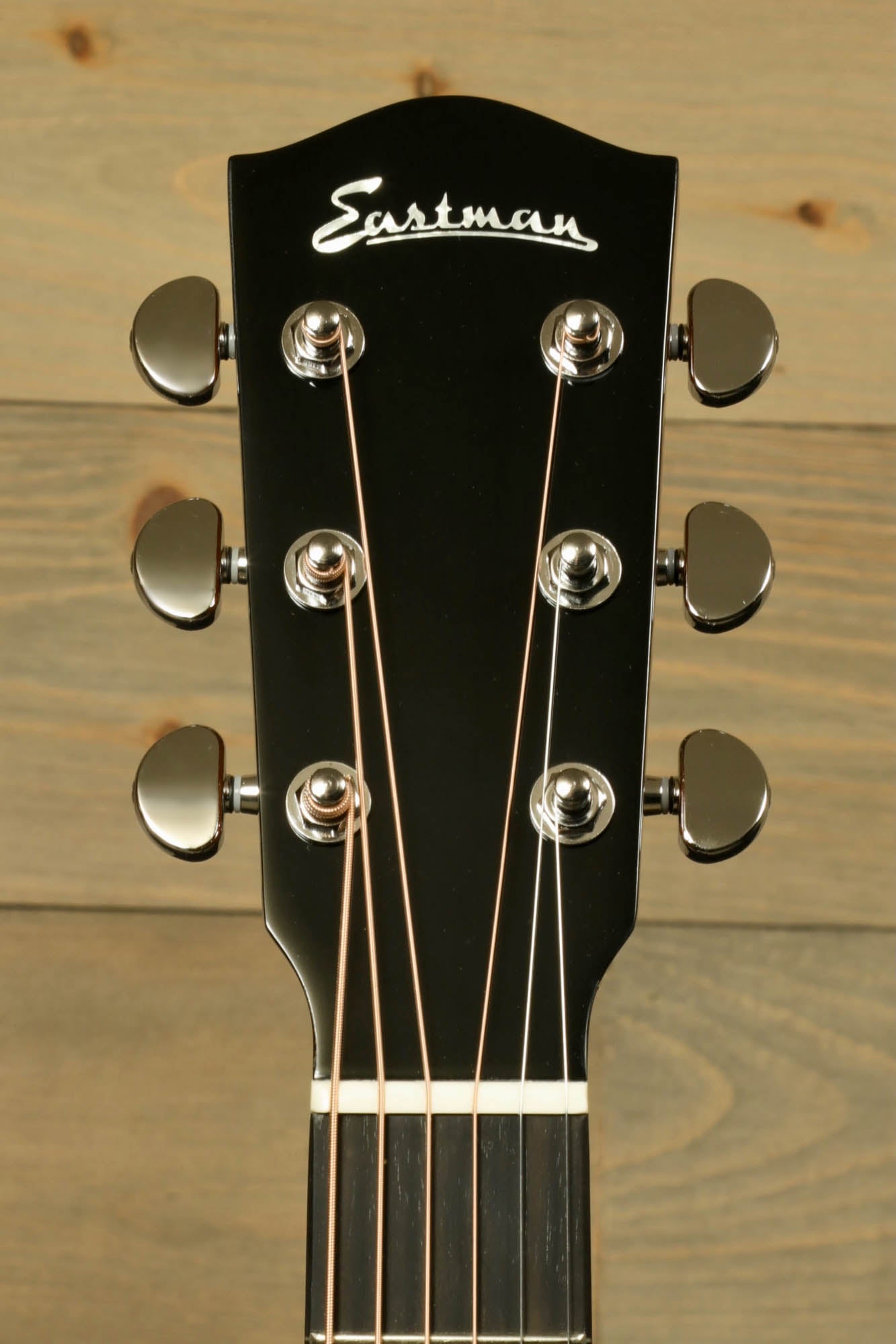 Eastman AC122-1CE-DLX