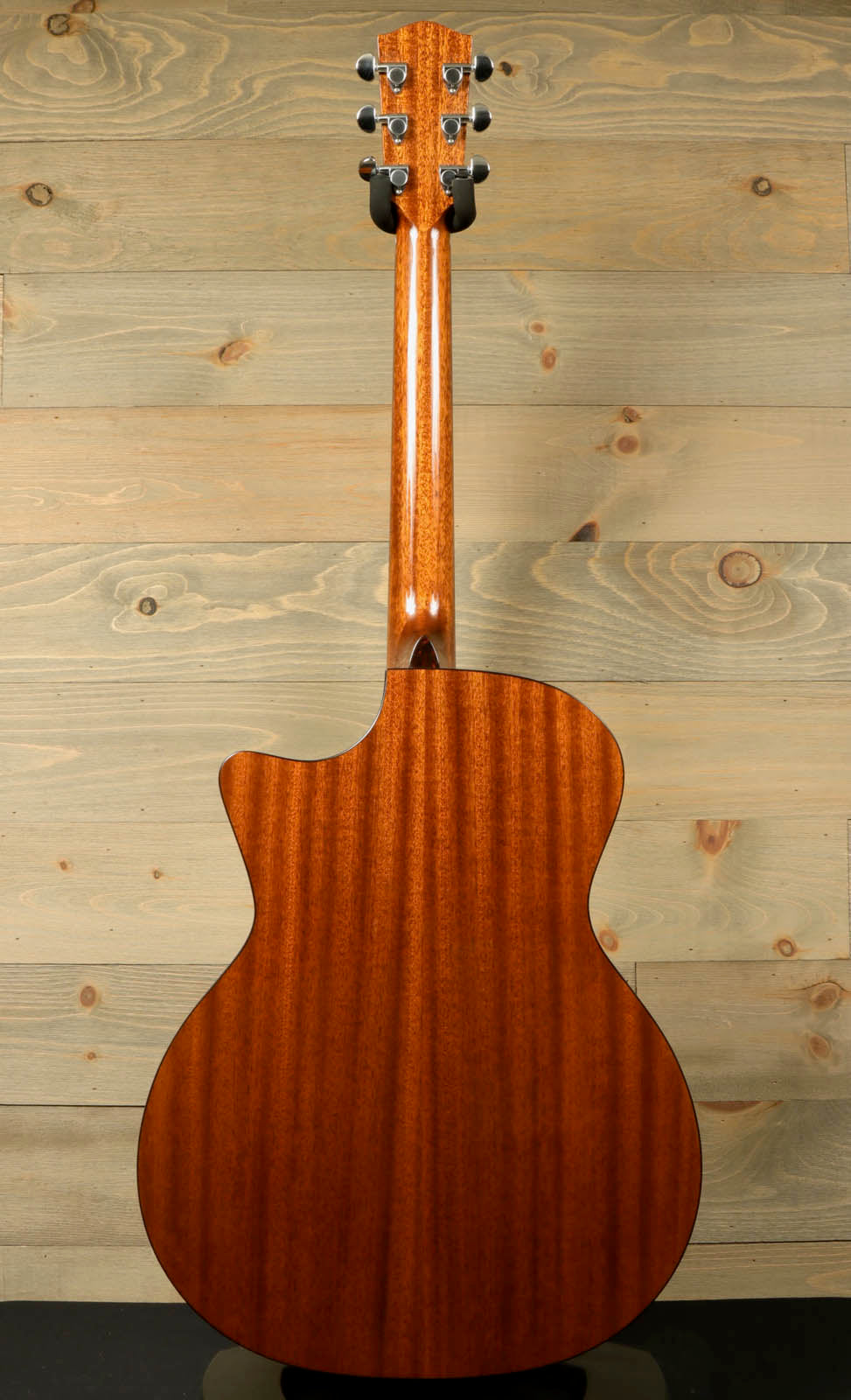 Eastman AC122-1CE-DLX Guitar – Mojo's Music