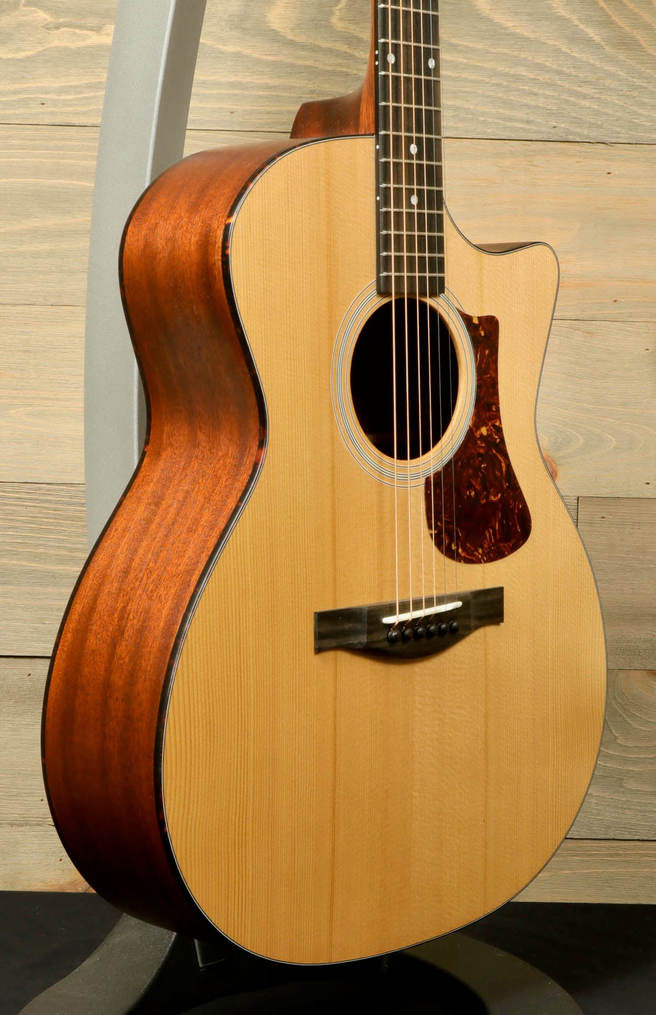 Eastman AC122-1CE