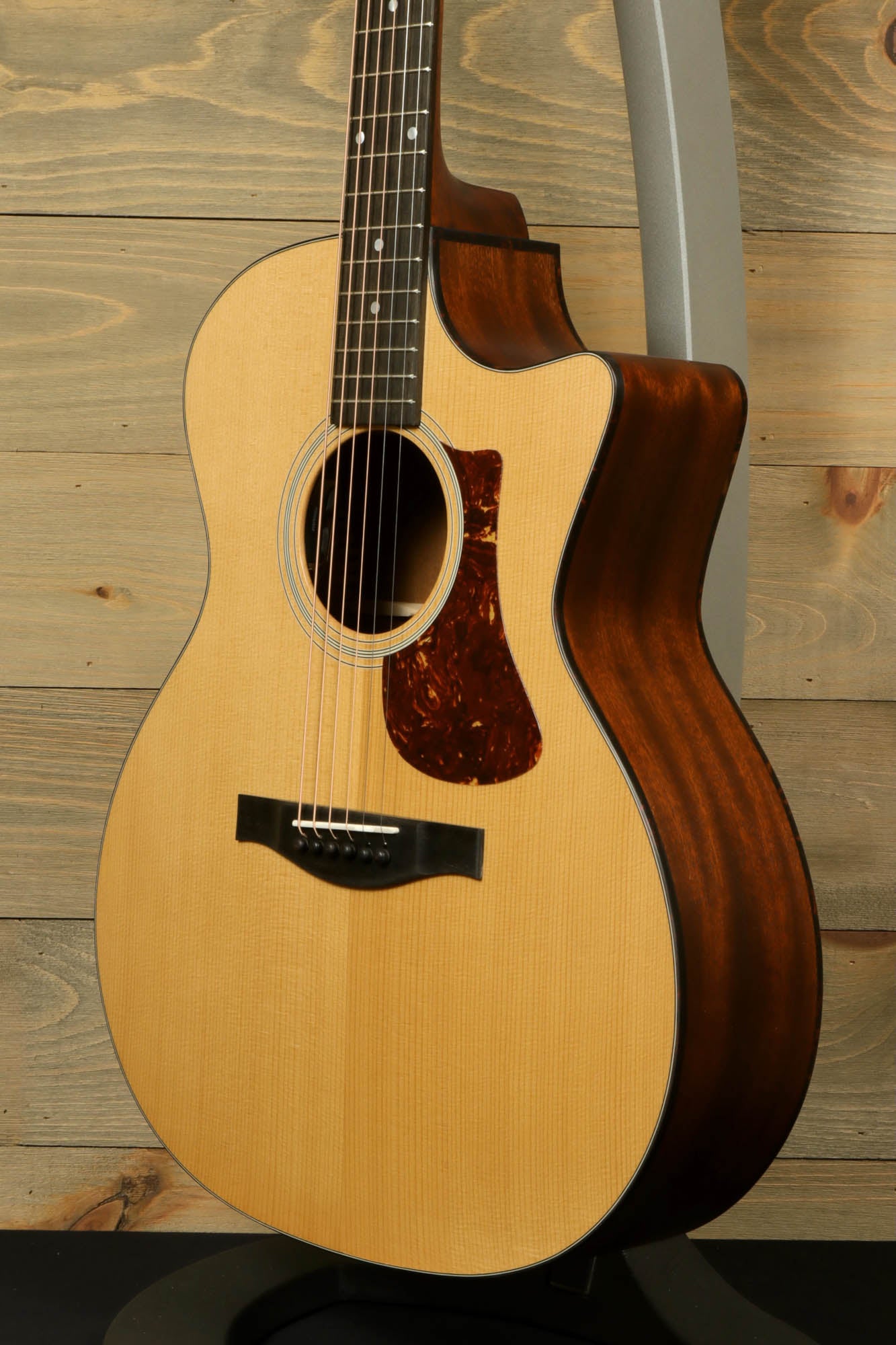 Eastman AC122-1CE