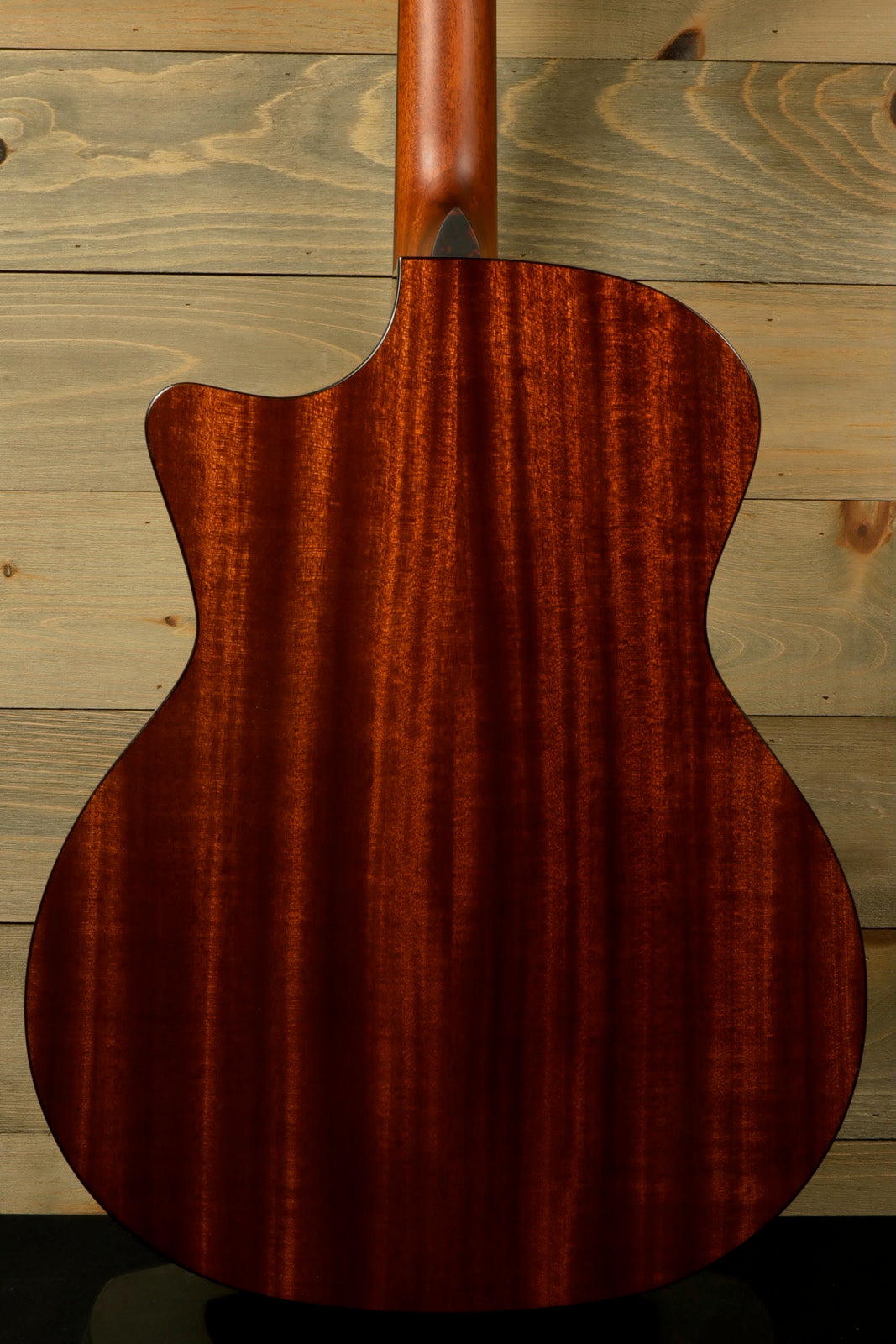 Eastman AC122-2CE-DLX-SB Eastman