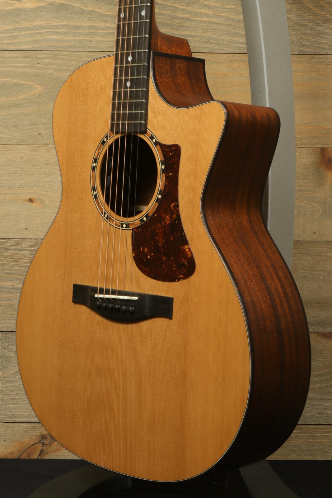 Eastman AC122-2CE Eastman