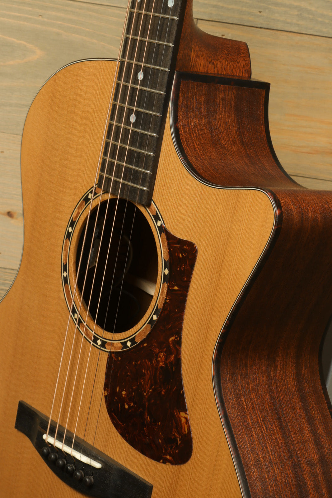 Eastman AC122-2CE Eastman