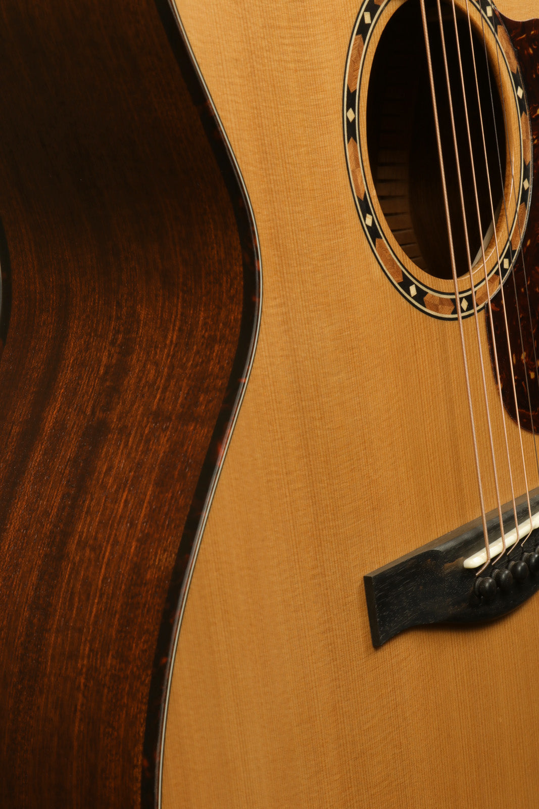 Eastman AC122-2CE Eastman