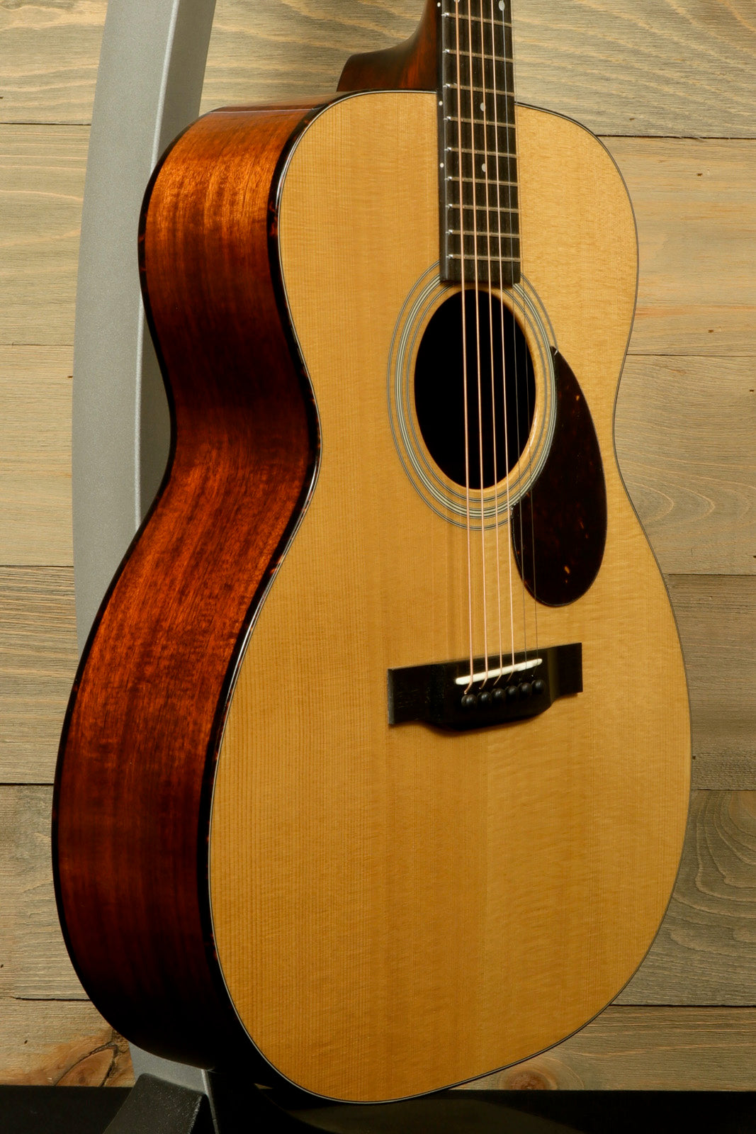 Eastman E10OM-TC