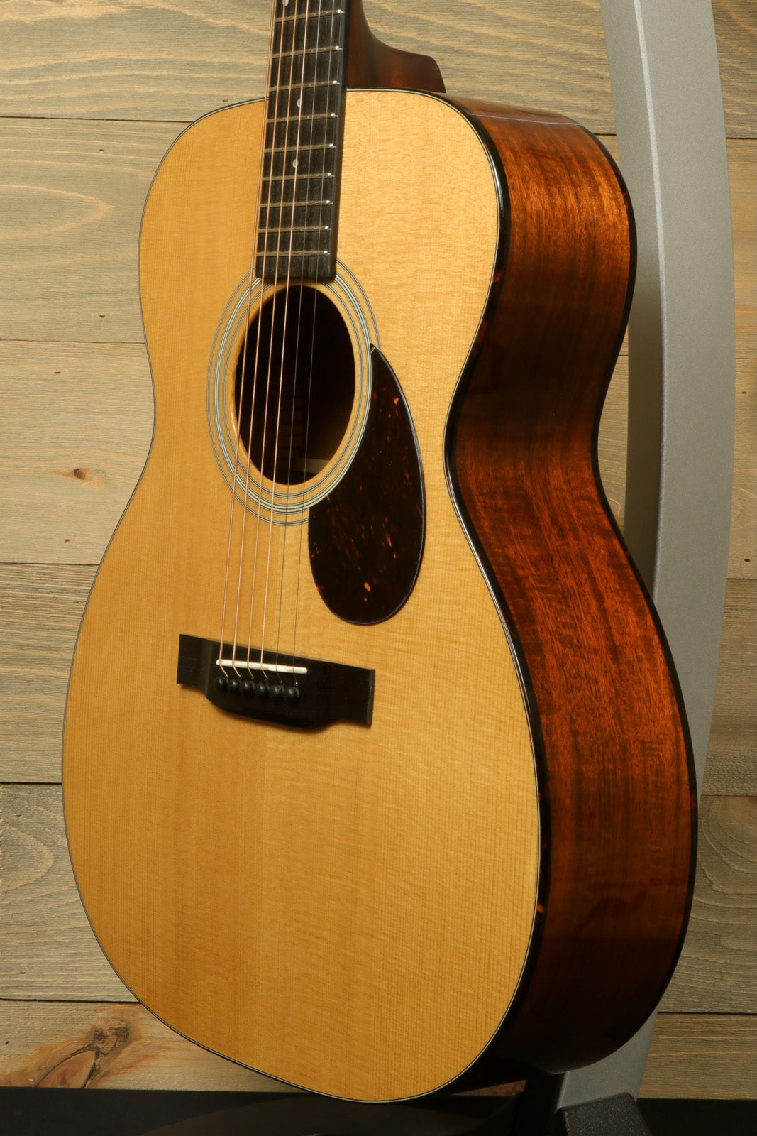 Eastman E10OM-TC