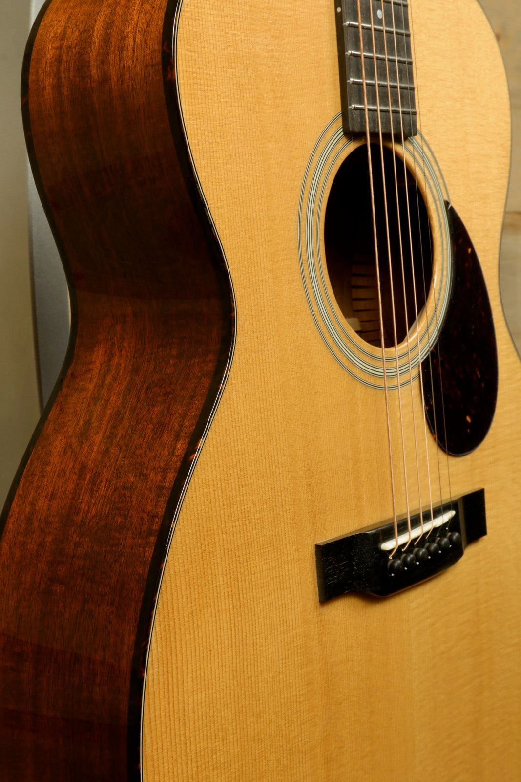 Eastman E10OM-TC