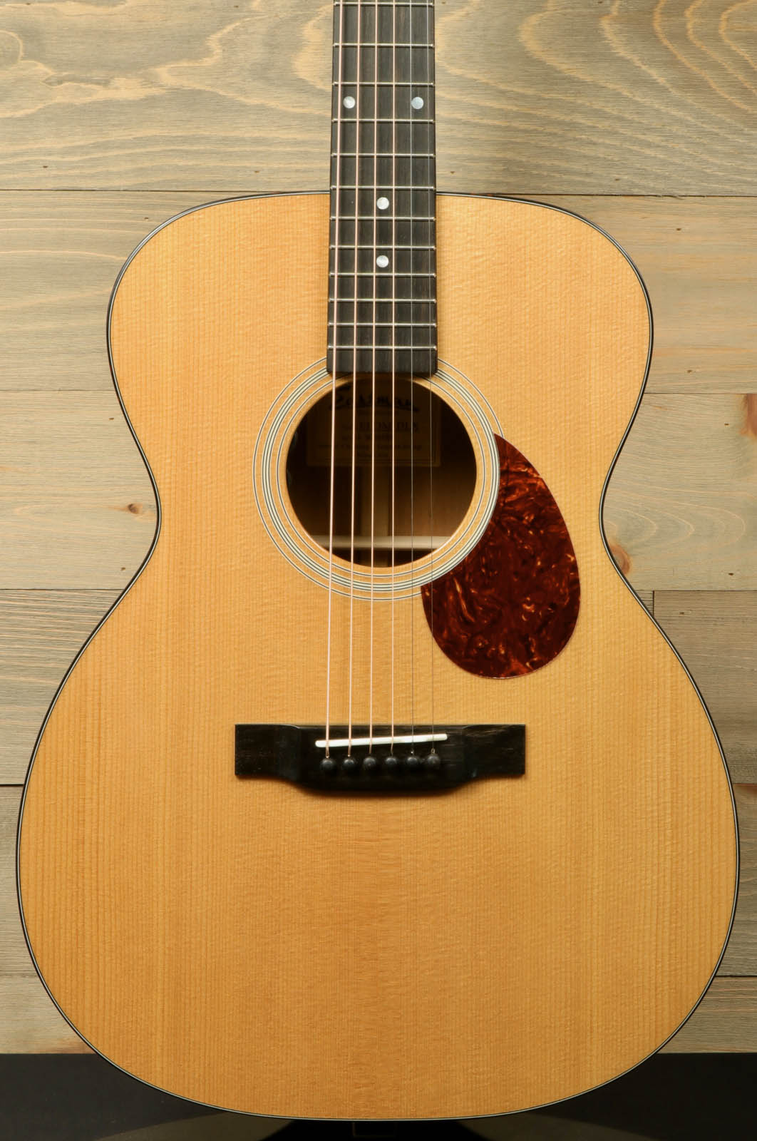 Eastman E1OM-DLX