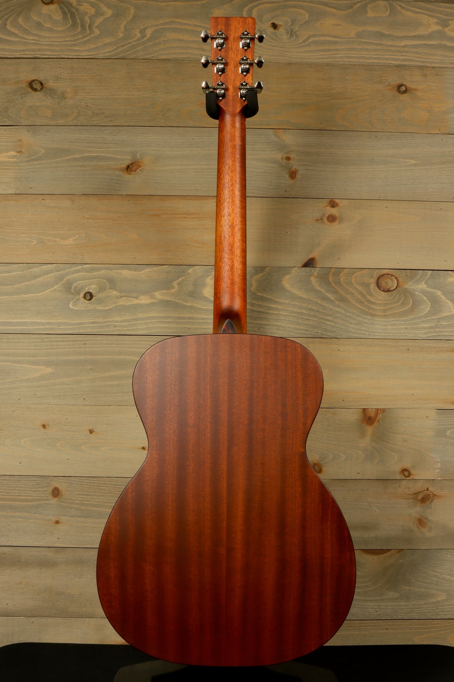 Eastman E1OM