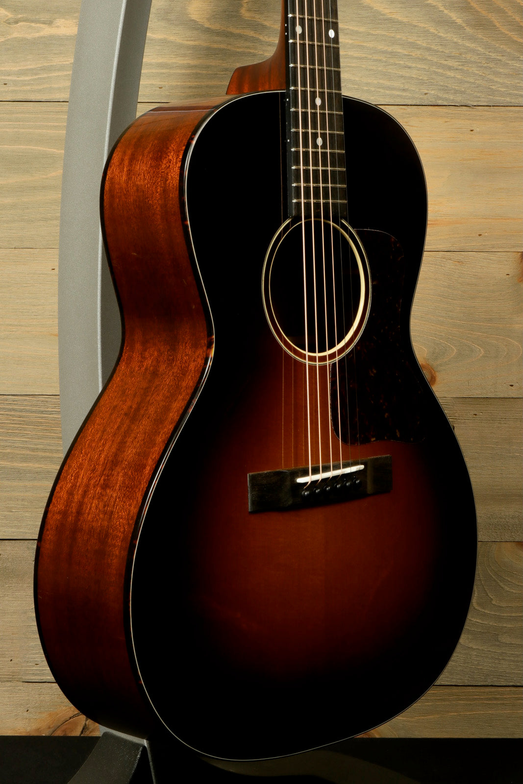 Eastman E1OOSS-DLX-SB Eastman