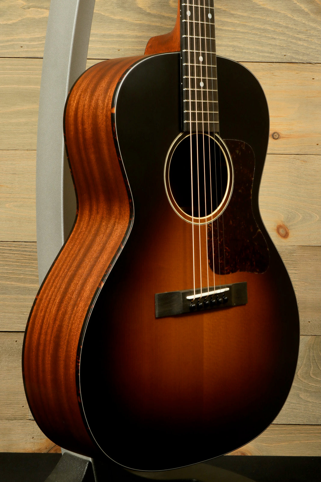 Eastman E1OOSS-SB Eastman
