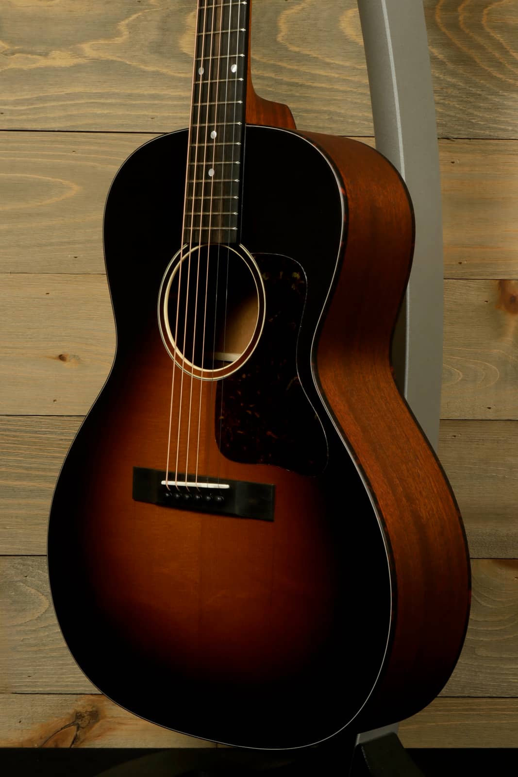Eastman E1OOSS-SB Eastman