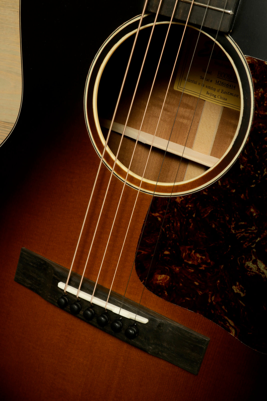 Eastman E1OOSS-SB Eastman
