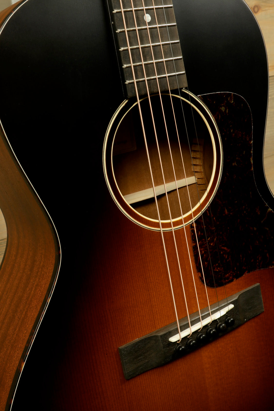 Eastman E1OOSS-SB Eastman