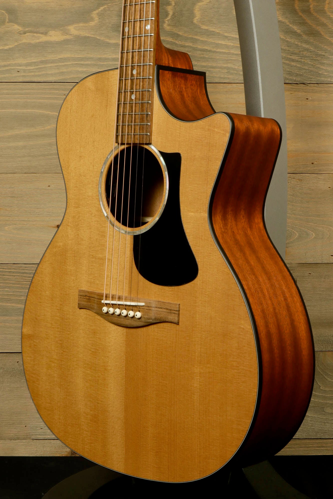 Eastman PCH1-GACE Acoustic-Electric Guitar – Mojo's Music