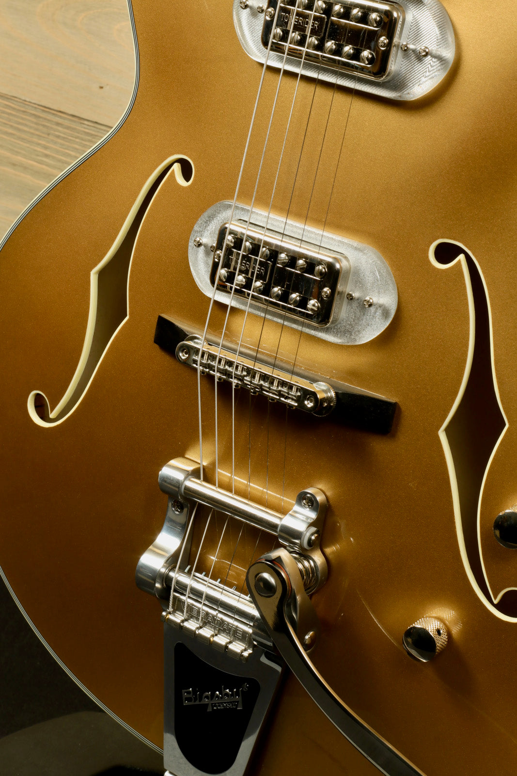 Eastman T58-GD with Eastman Gig Bag - DEMO Eastman