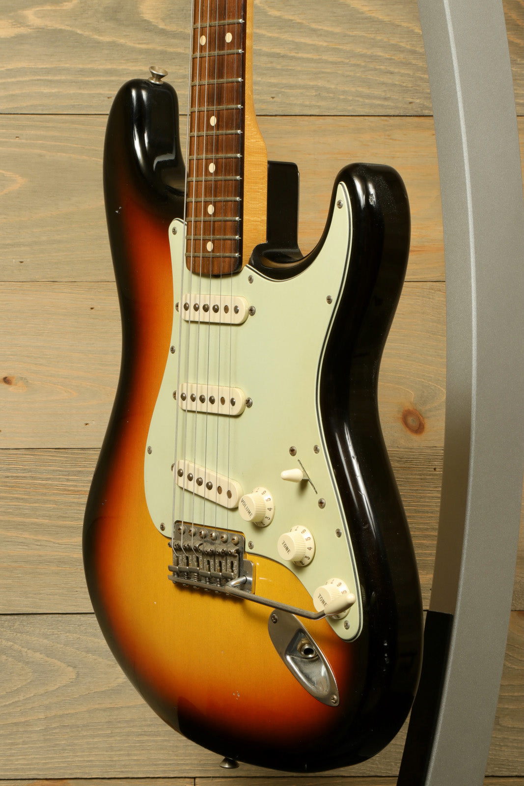Fender Custom Shop Light Relic "'60s Stratocaster" and Original Hardshell Case (USED) Fender