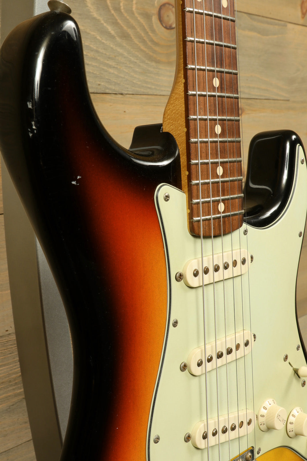 Fender Custom Shop Light Relic "'60s Stratocaster" and Original Hardshell Case (USED) Fender