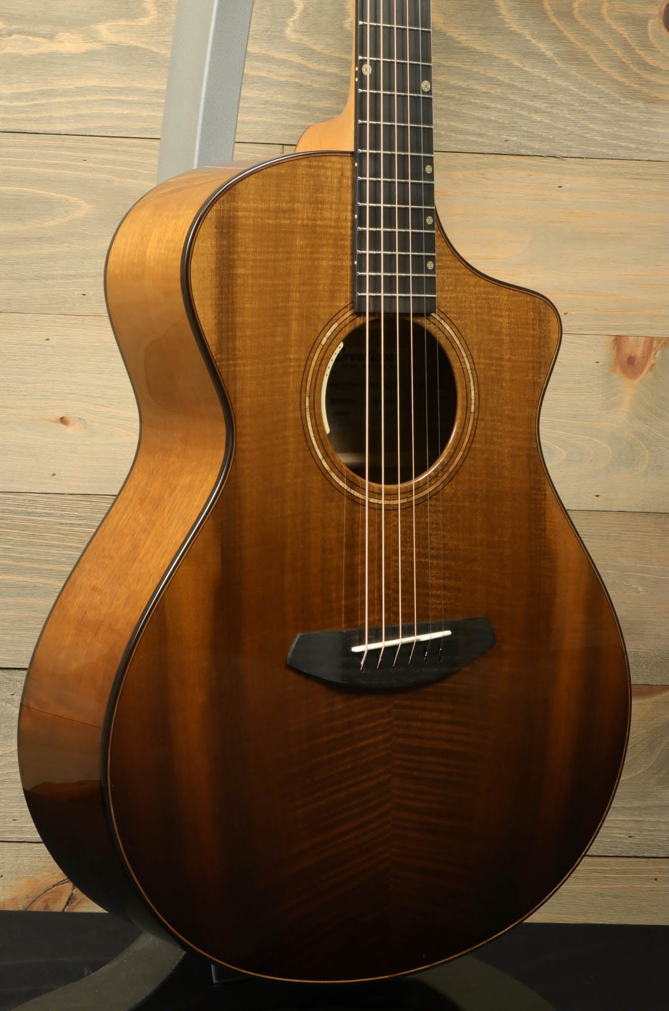 Breedlove Oregon Concert Sahara CE Myrtlewood-Myrtlewood LTD