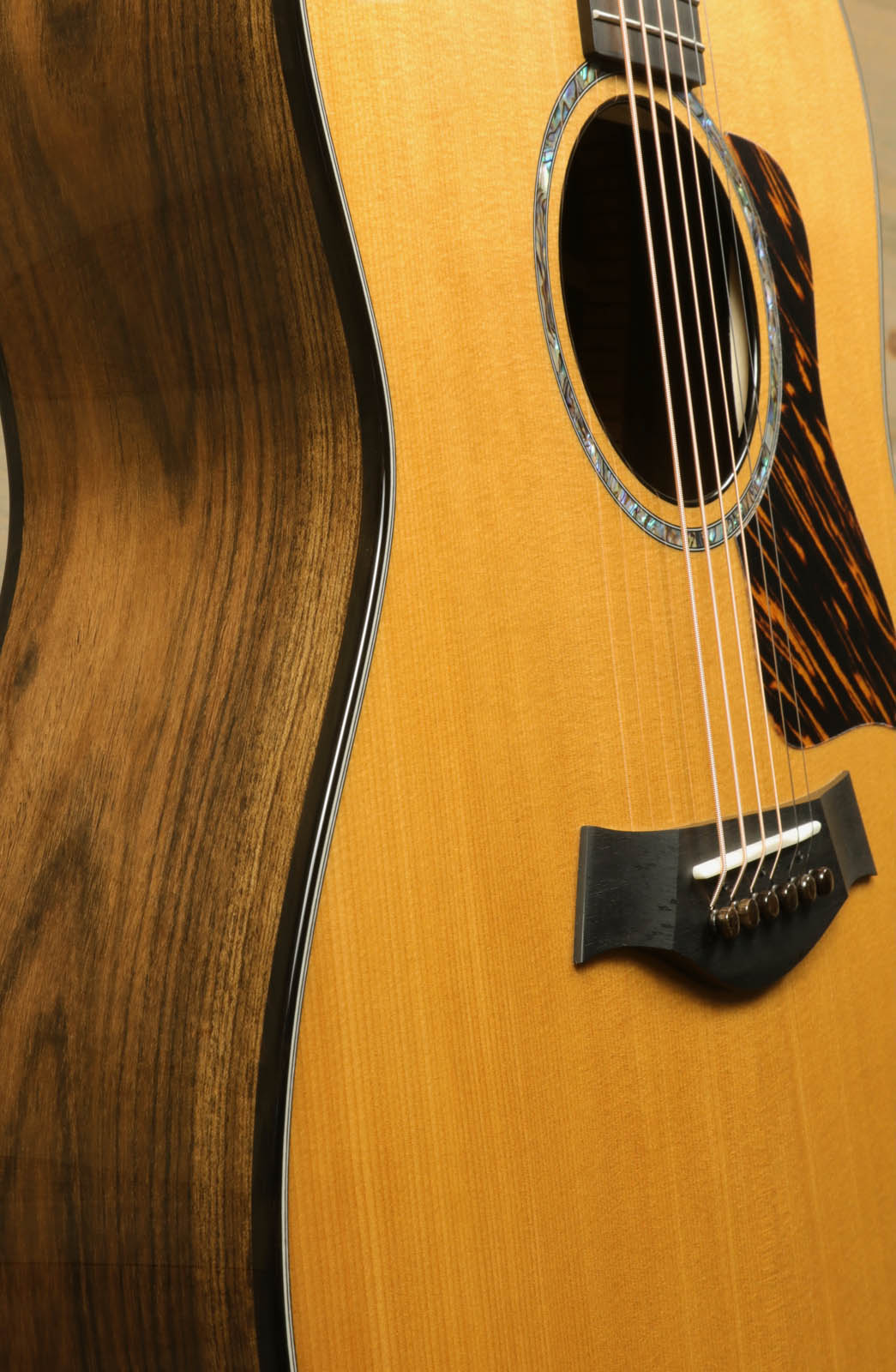 Taylor Custom GP  Bocote/Torrefied Sitka Custom #33