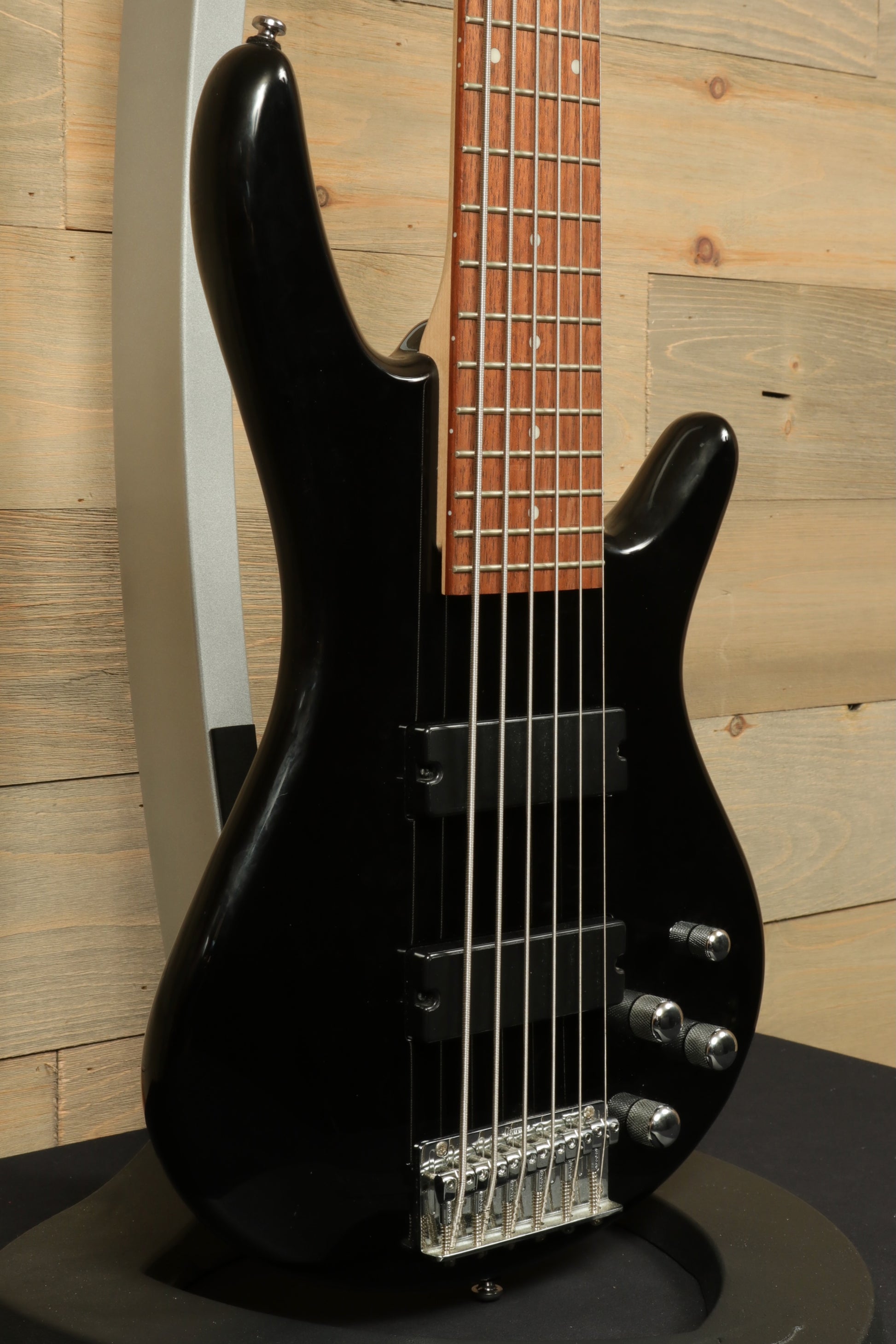 ibanez gsr206 bass