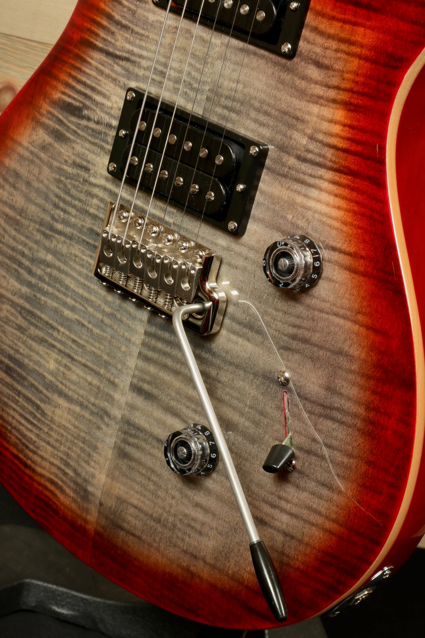 PRS SE Custom 24 Charcoal Cherry Burst