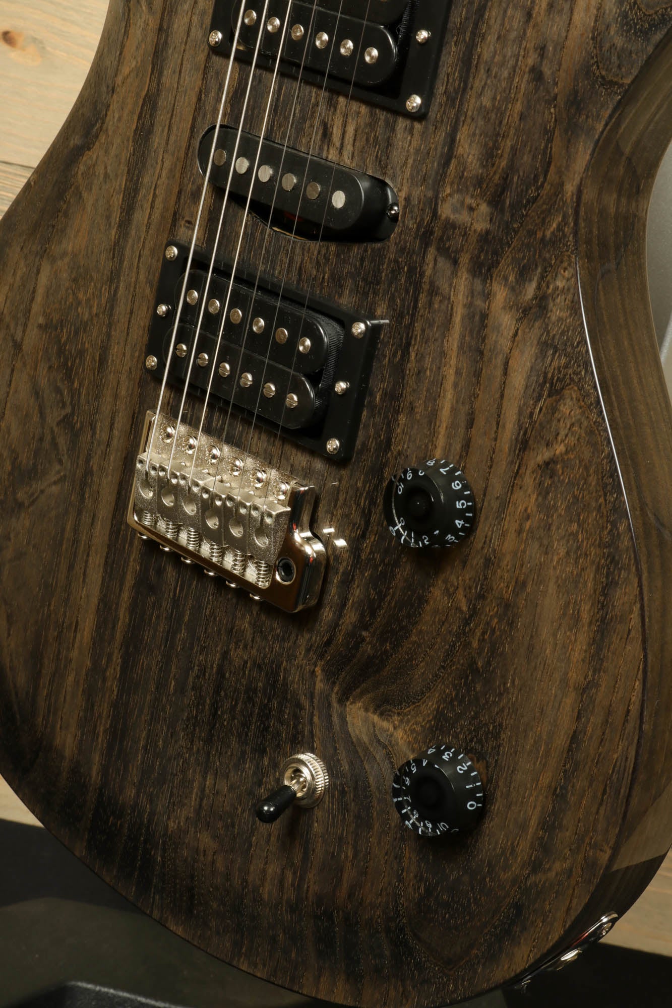 Paul Reed Smith SE Swamp Ash Special Charcoal