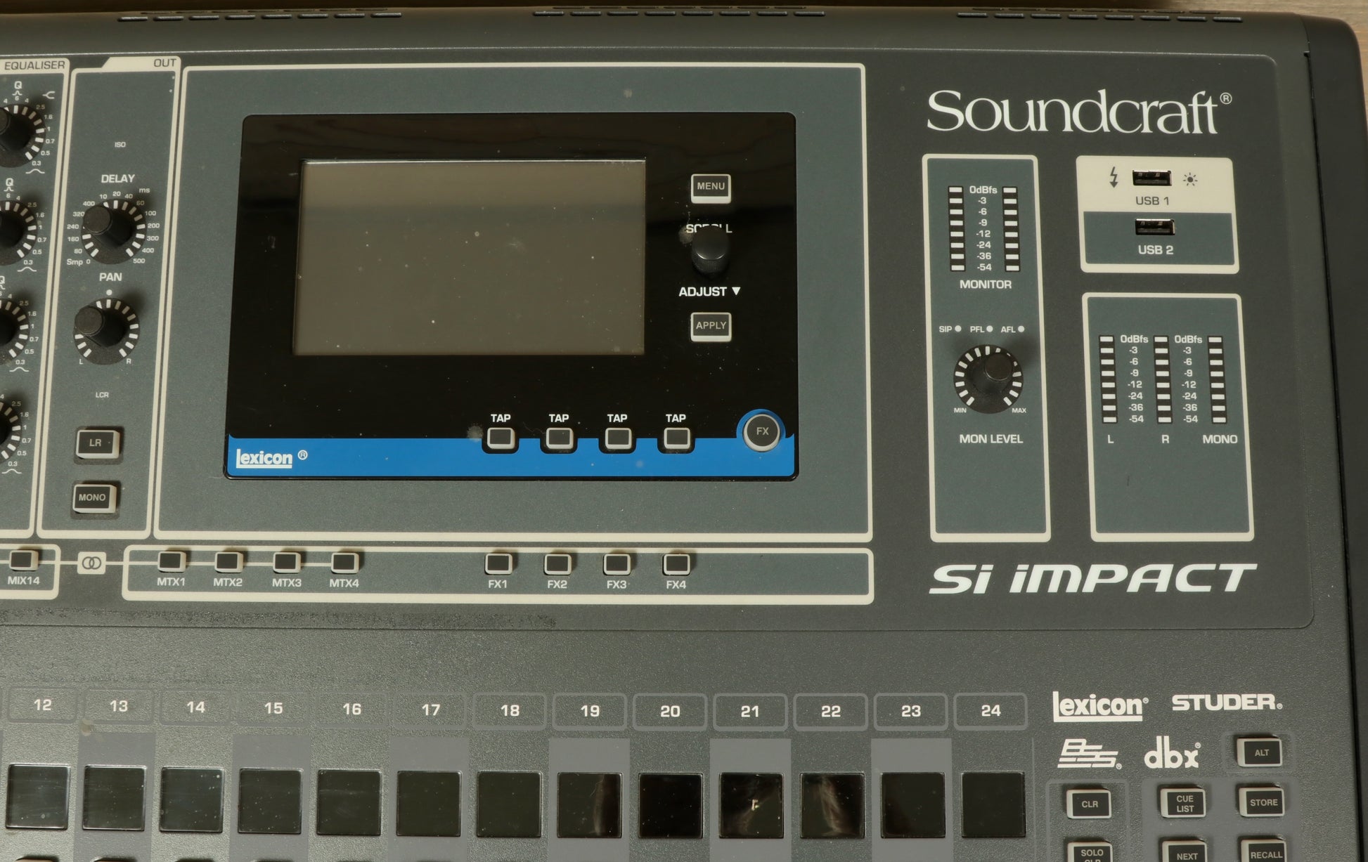 Soundcraft Si Impact Mixer 32 Channel (USED)