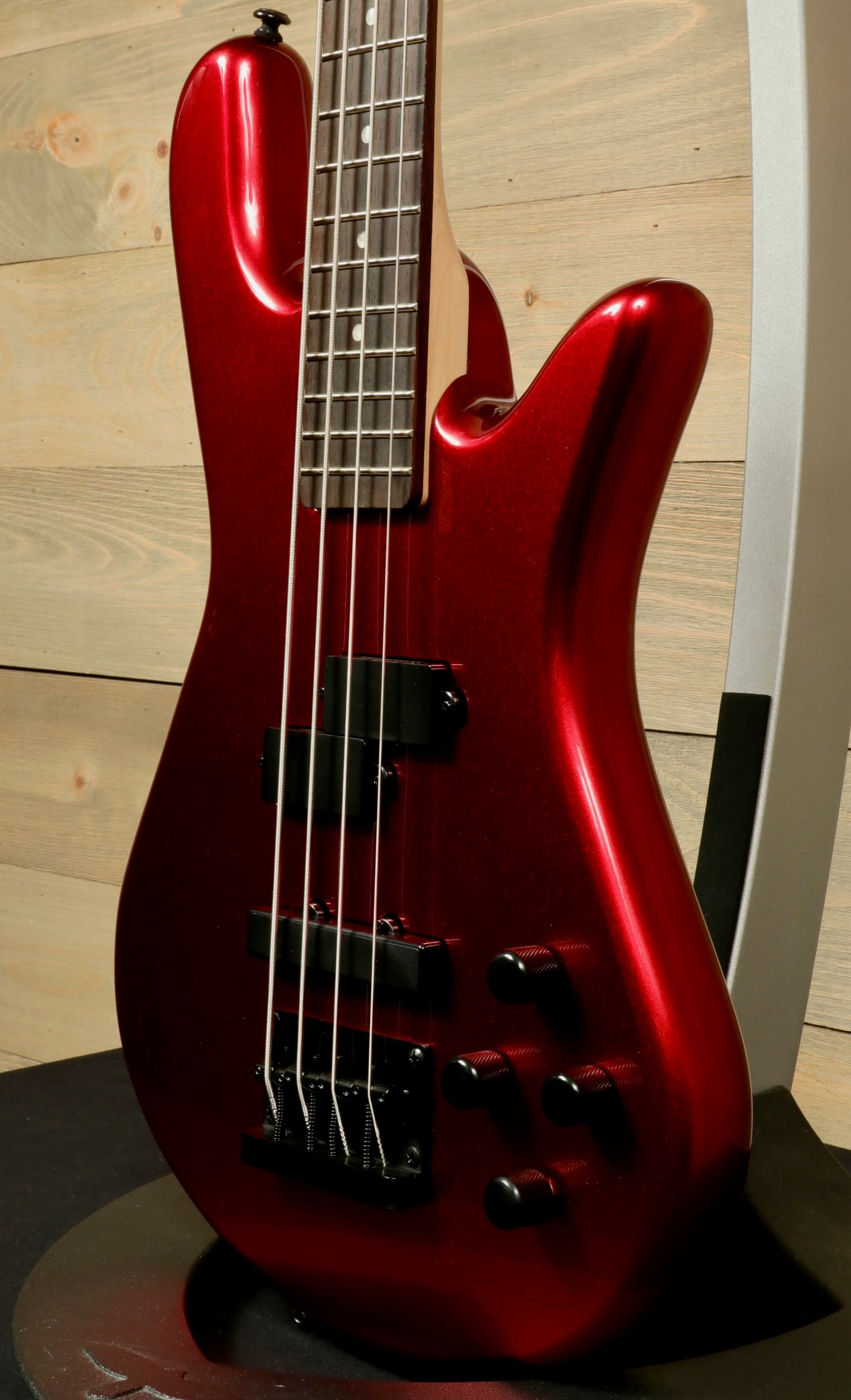 Spector Performer 4 Metallic Red