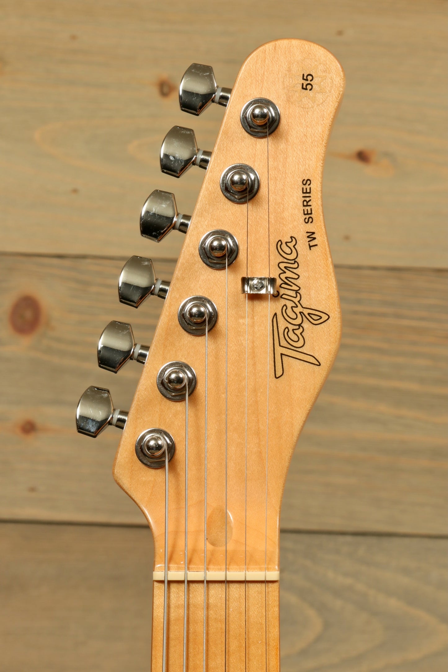 Tagima TW 55-BK-LF/WH