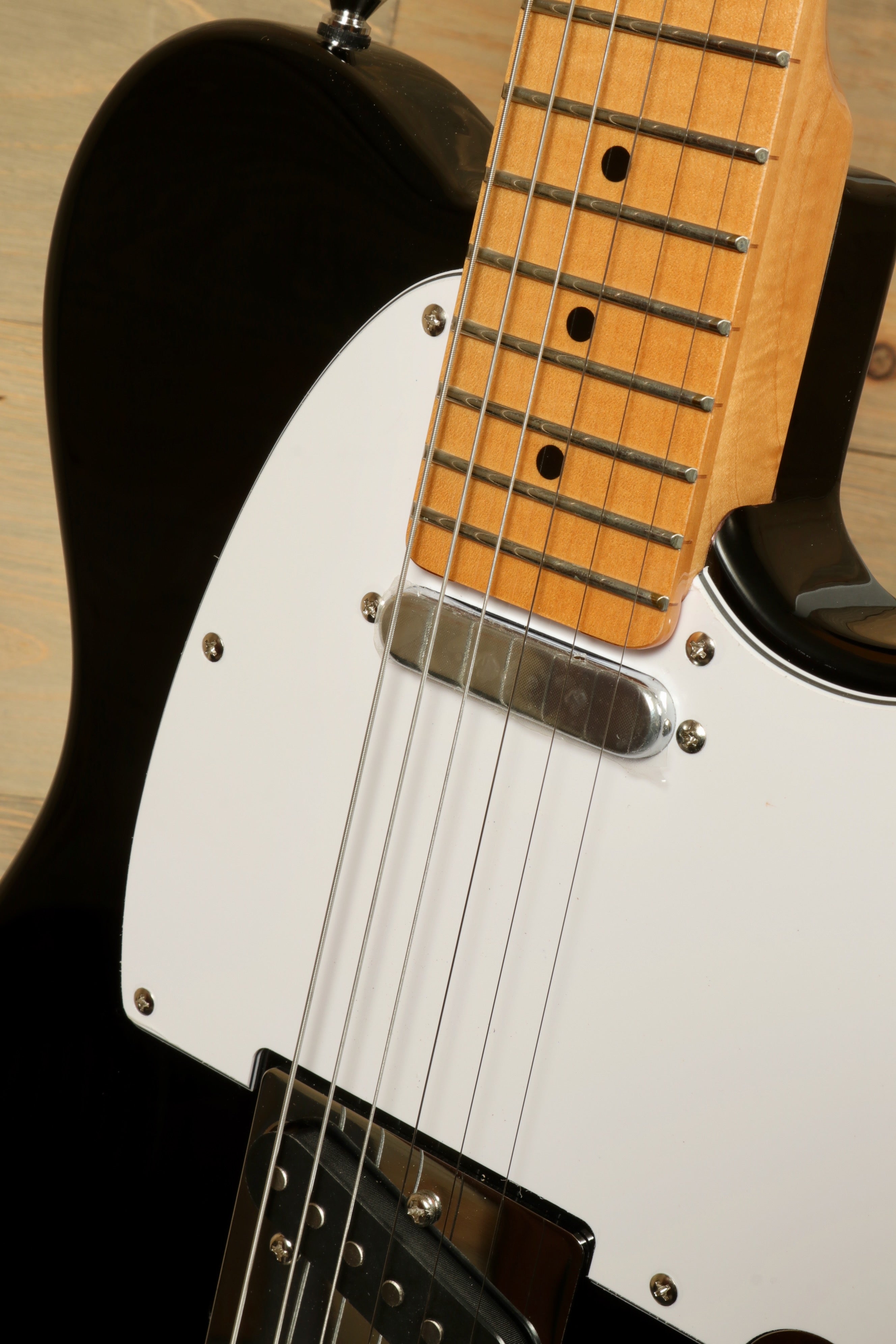 Tagima TW 55-BK-LF/WH – Mojo's Music