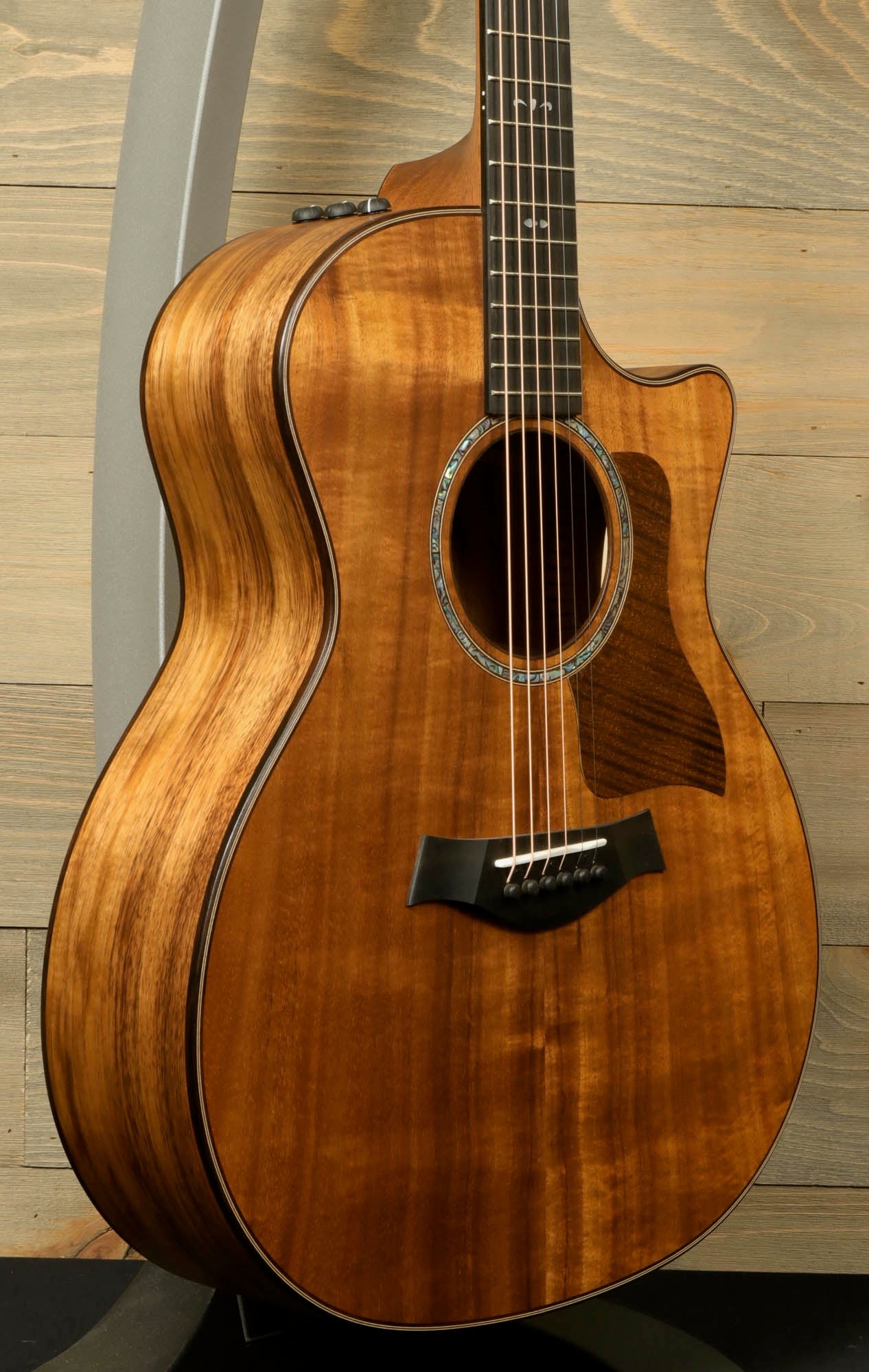 Taylor 724ce