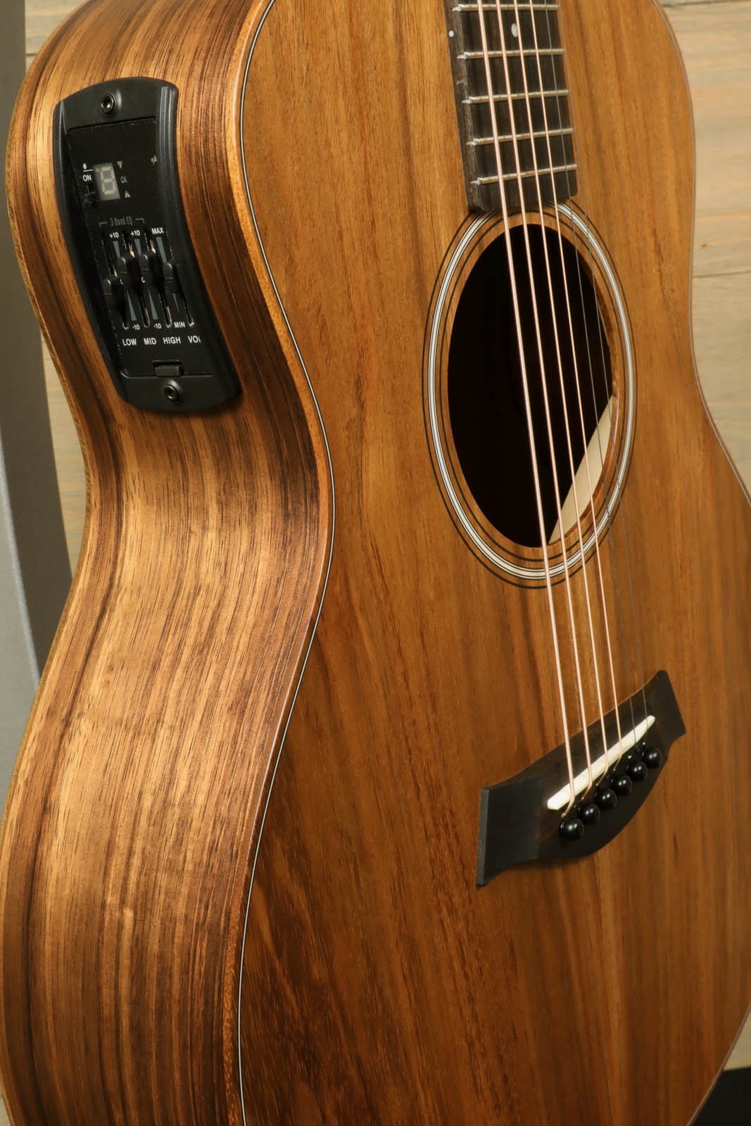 Taylor GS Mini-e Koa