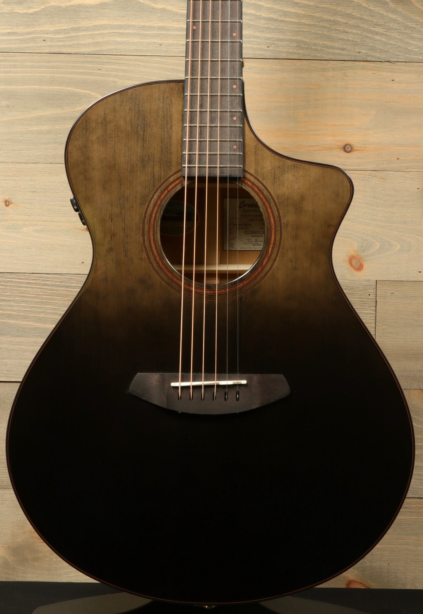 Breedlove Artista Pro Concert Black Dawn CE European-Myrtlewood