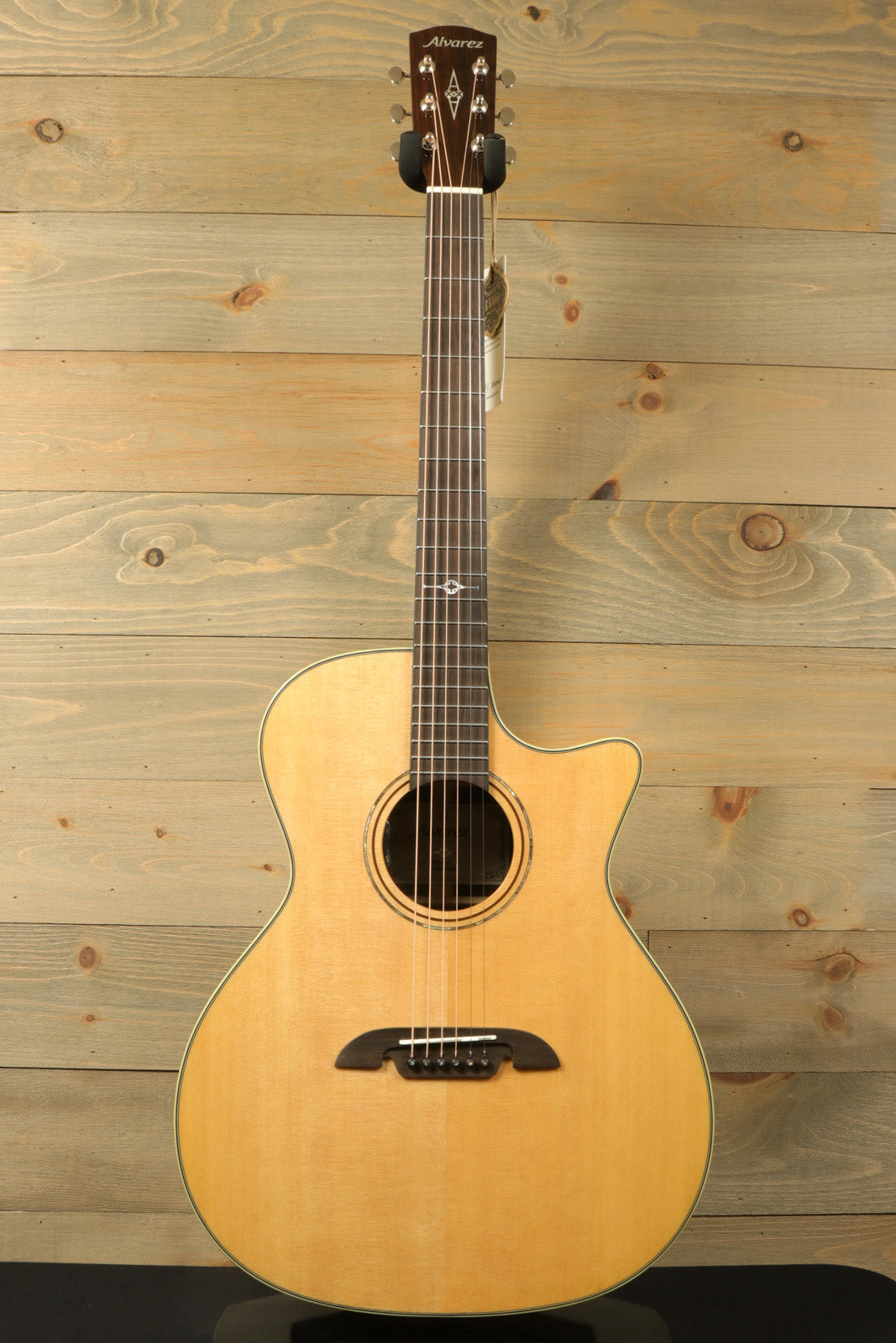 Alvarez Masterworks MG70CE Grand Auditorium Cutaway Acoustic-Electric, natural finish, front view