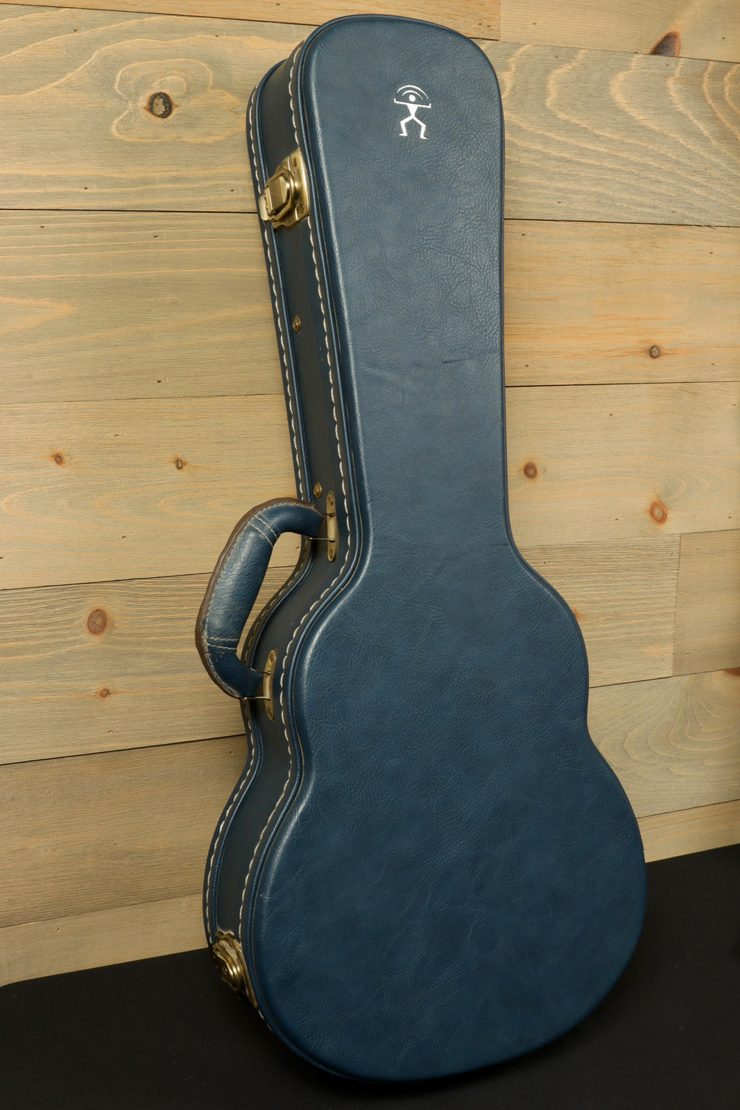 ANueNue UT200 ukulele case in blue, side view with logo and gold hardware