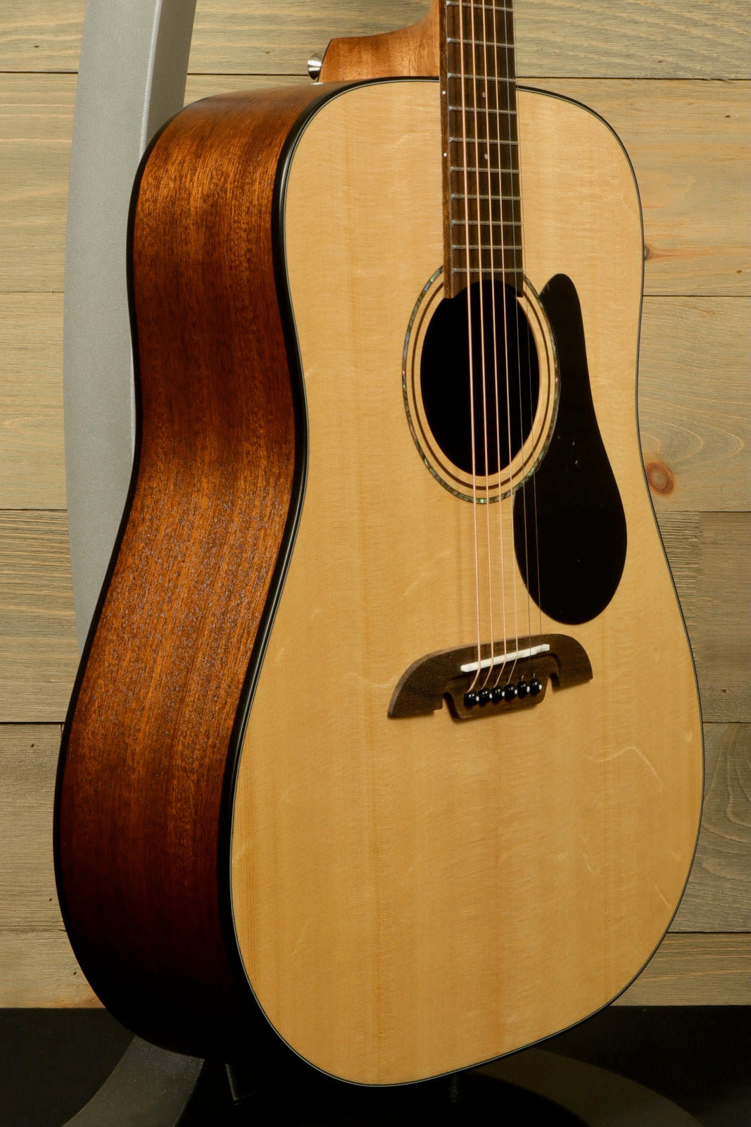 Alvarez AD30 Alvarez