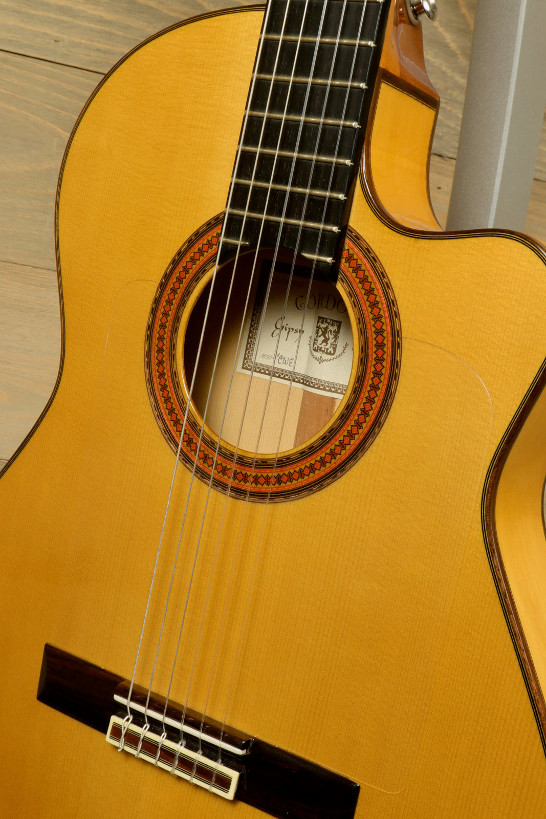 Cordoba España Gipsy Kings Studio Flamenco Acoustic-Electric, Natural finish, front view