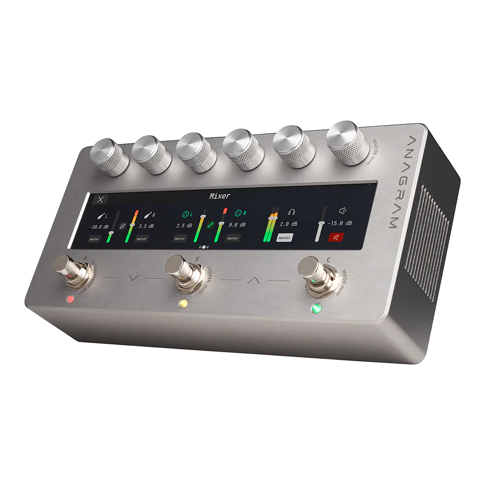 Darkglass Anagram Multi-Effects Bass Workstation with control knobs and digital display for versatile sound processing