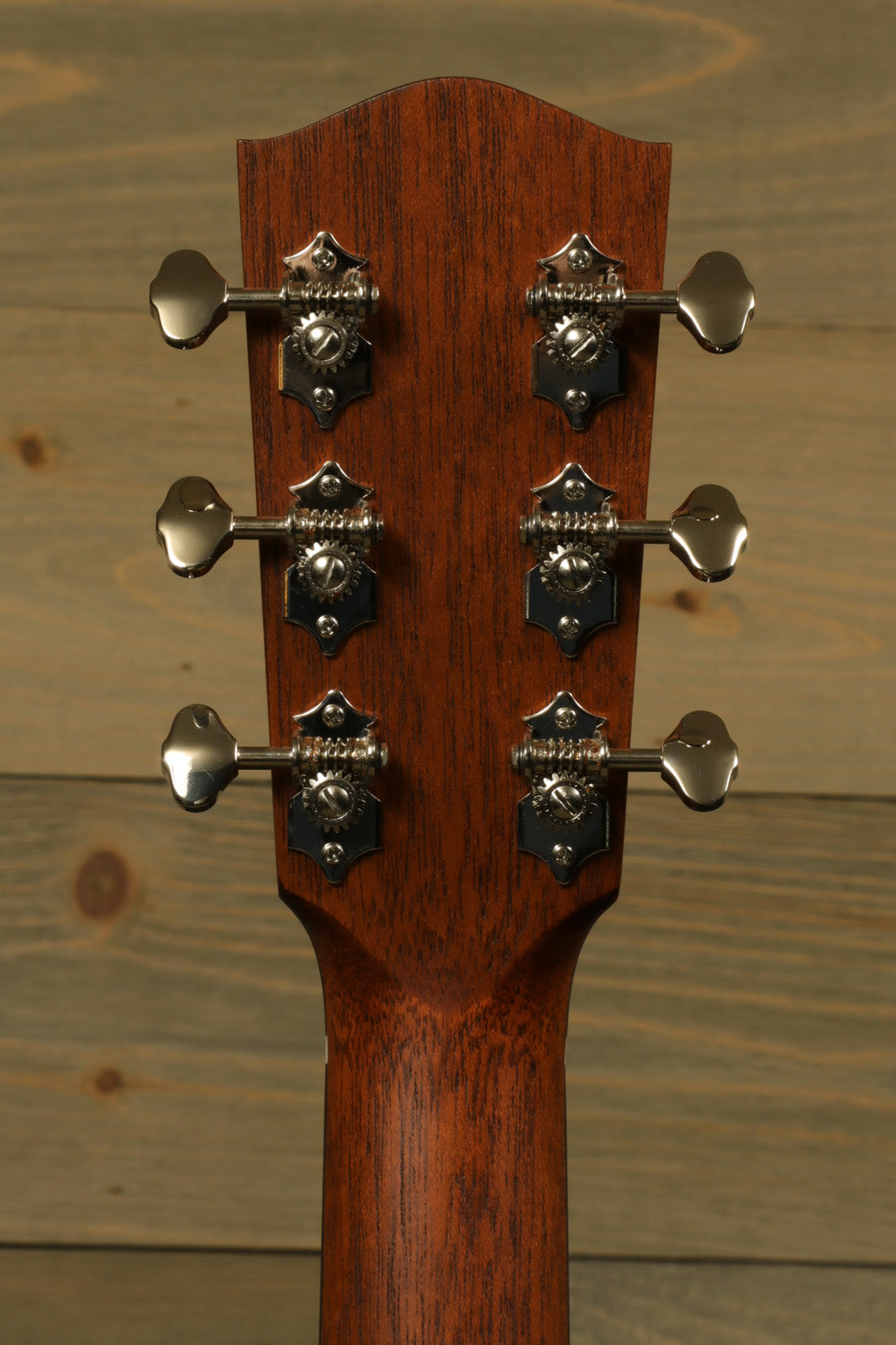 Back of Eastman E10OOSS/v Classic Acoustic with Aged Look and Played In Feel showing tuning pegs and neck detail